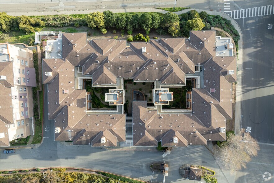 More Photos Of 1 Crescent Way, San Francisco Apartments For Lease