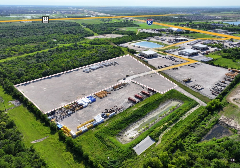 More Photos Of 11603 E E-10 Frontage Rd, Baytown Land For Lease