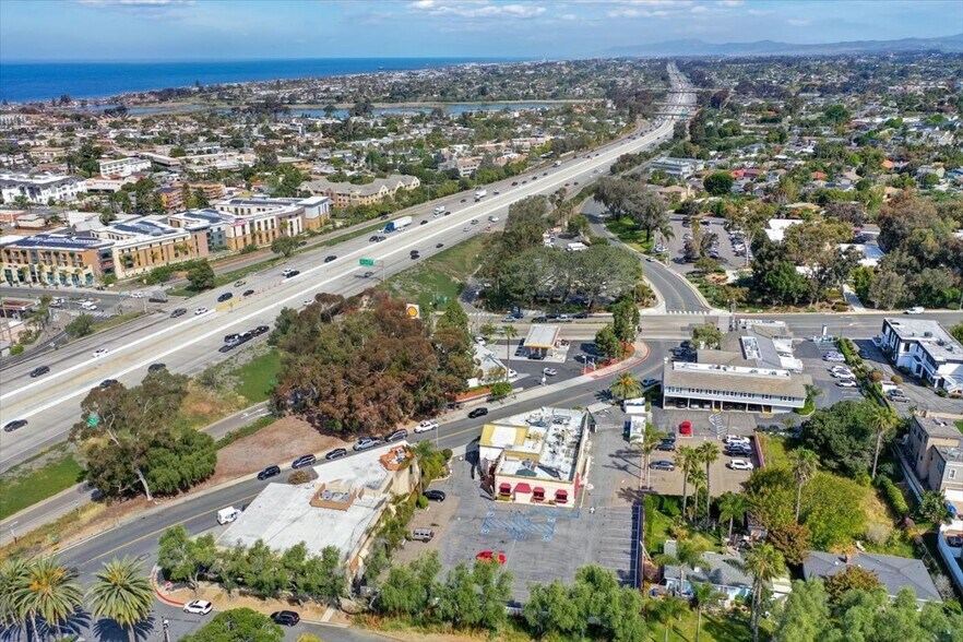 More Photos Of 3050 Pio Pico Dr, Carlsbad Restaurant For Sale