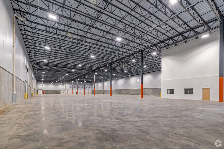 More Photos Of 7 Hook Rd, Bayonne Warehouse For Lease