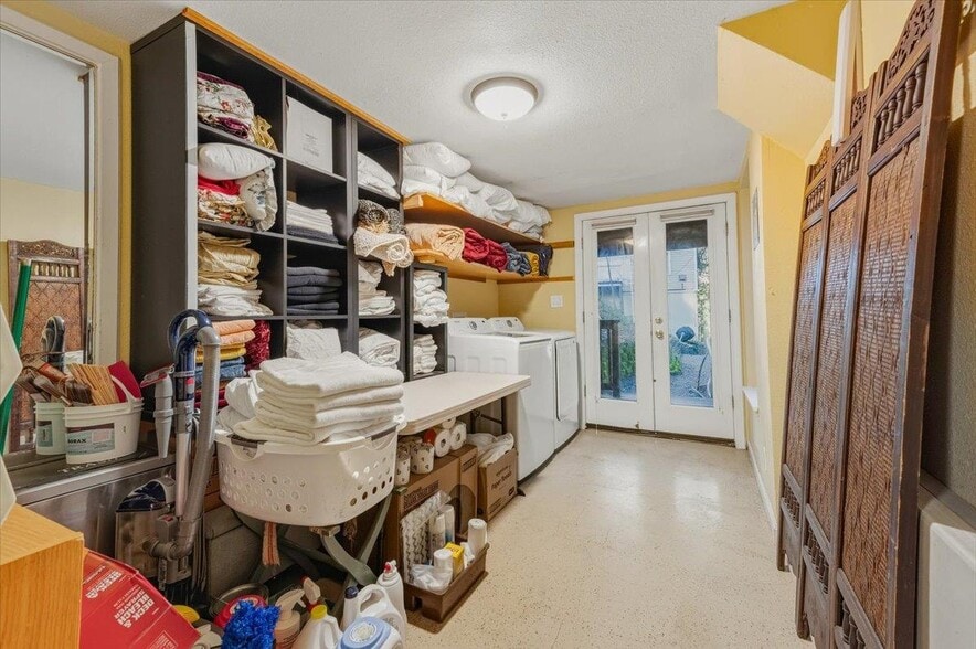 More Photos Of 317 S Pine St, Nevada City Hospitality For Sale