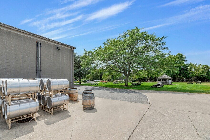 More Photos Of 44075 Rte 25, Peconic Winery Vineyard For Sale