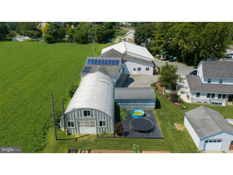 More Photos Of 240 Railroad Ave, Bird In Hand Flex For Sale