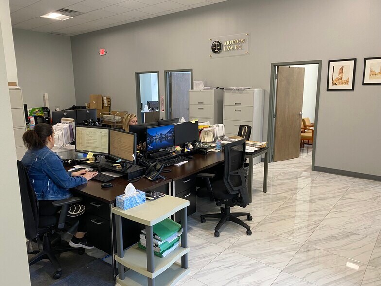 More Photos Of 7600 Jericho Tpke, Woodbury Office For Lease