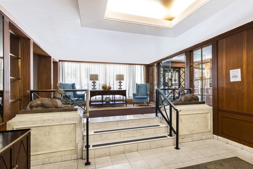 More Photos Of 155 E 76th, New York Apartments For Lease