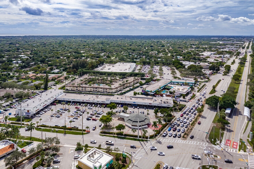 More Photos Of 14401-14415 S Dixie Hwy, Kendall Unknown For Lease