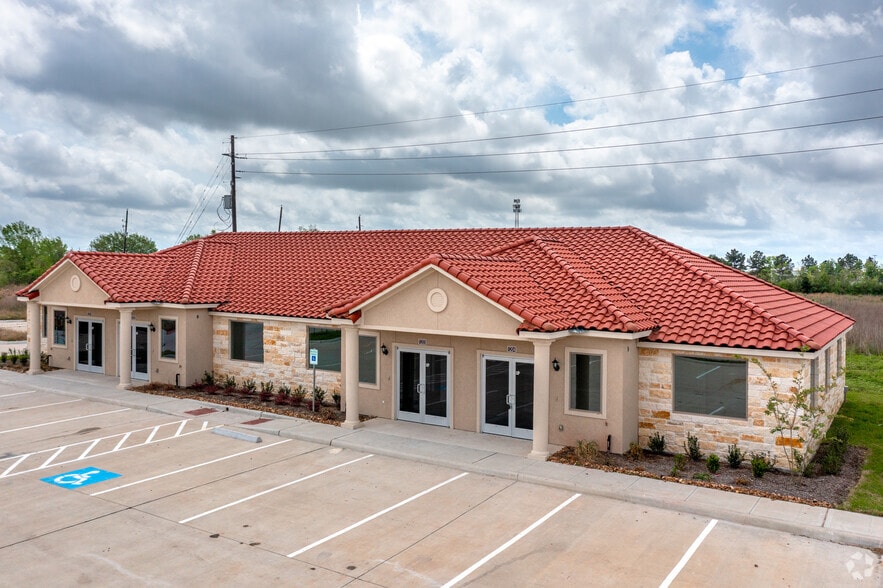 Primary Photo Of 2743 Smith Ranch Rd, Pearland Medical For Lease