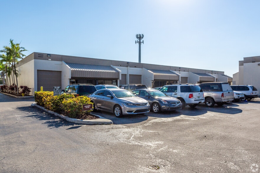 More Photos Of 11921-12041 SW 144th St, Miami Unknown For Lease