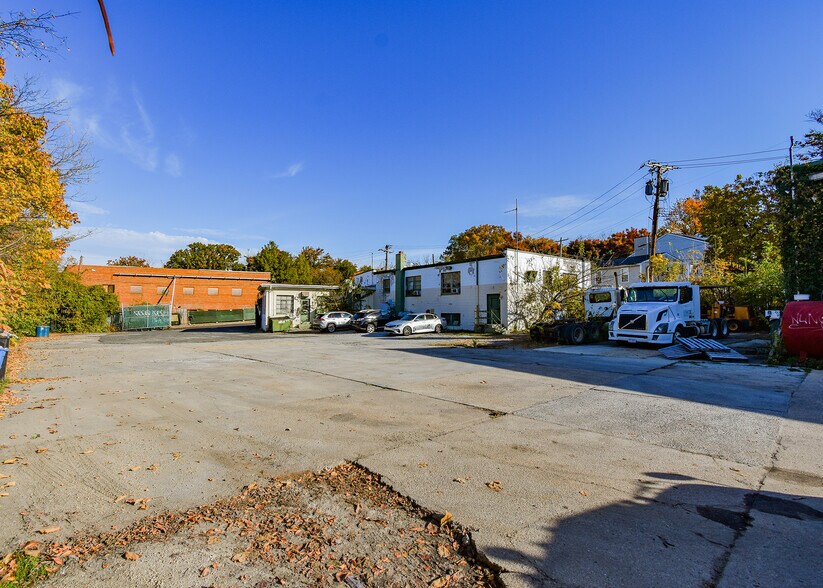 More Photos Of , Washington Unknown For Sale