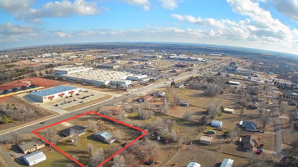 More Photos Of 519 N Sara Rd, Mustang Land For Sale