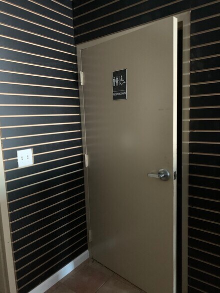 More Photos Of 3798 Buford Dr, Buford Service Station For Lease