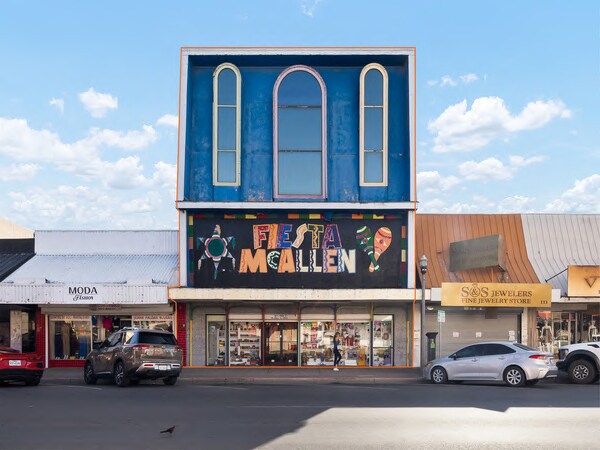 More Photos Of 109 S Main St, McAllen Storefront For Sale