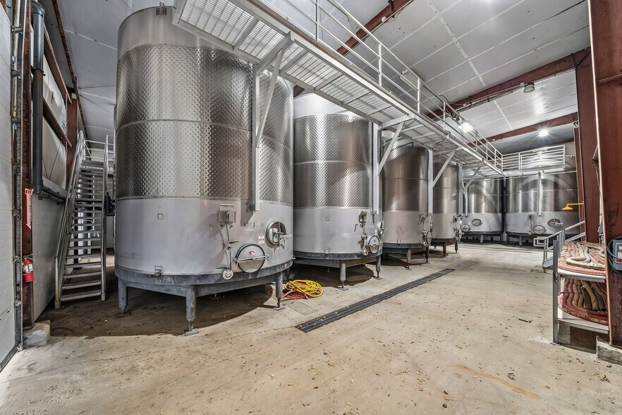 More Photos Of 535 Calf Canyon Hwy, Creston Winery Vineyard For Sale