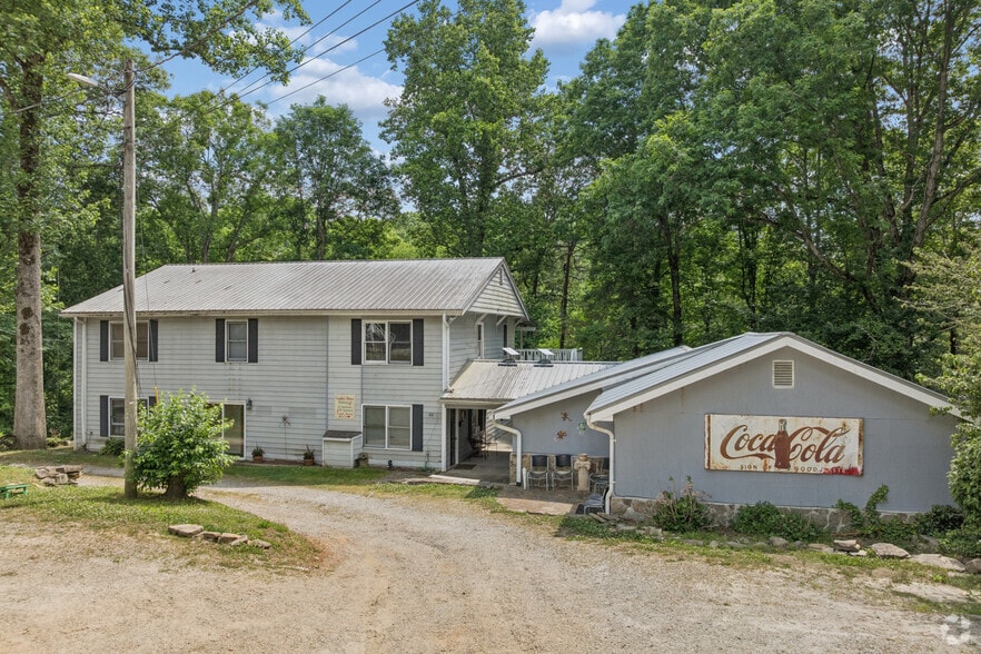 More Photos Of 43 Europe Ln, Clayton Apartments For Sale