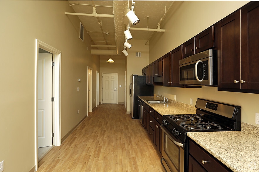 More Photos Of 24 Merrimack St, Lowell Apartments For Sale