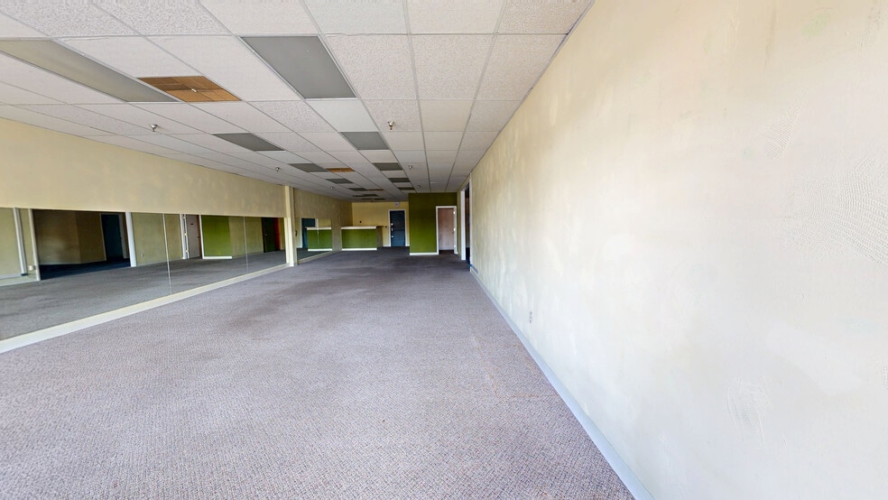 More Photos Of 4901 E Silver Springs Blvd, Ocala Unknown For Lease