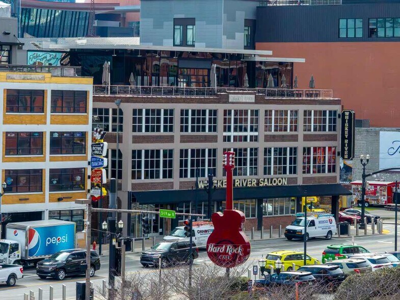 More Photos Of 111 Broadway, Nashville General Retail For Lease