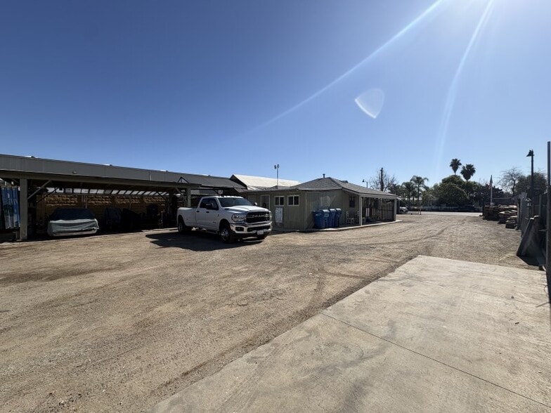 More Photos Of 9908 Prospect Ave, Santee Contractor Storage Yard For Lease