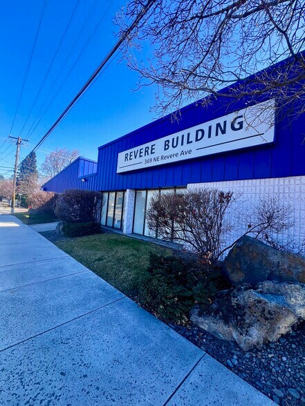 More Photos Of 369 NE Revere Ave, Bend Office Residential For Lease