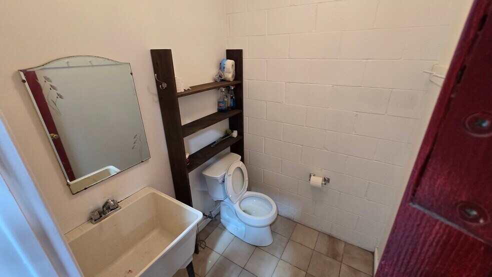 More Photos Of 101 Freshway Dr, Vaughan Flex For Sale