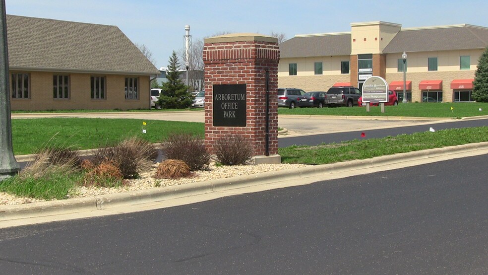 More Photos Of 1028 Quinn Dr, Waunakee Land For Sale
