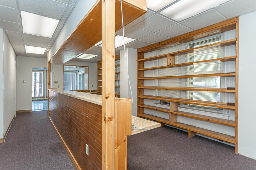 More Photos Of 100-102 W Fornance St, Norristown Medical For Sale