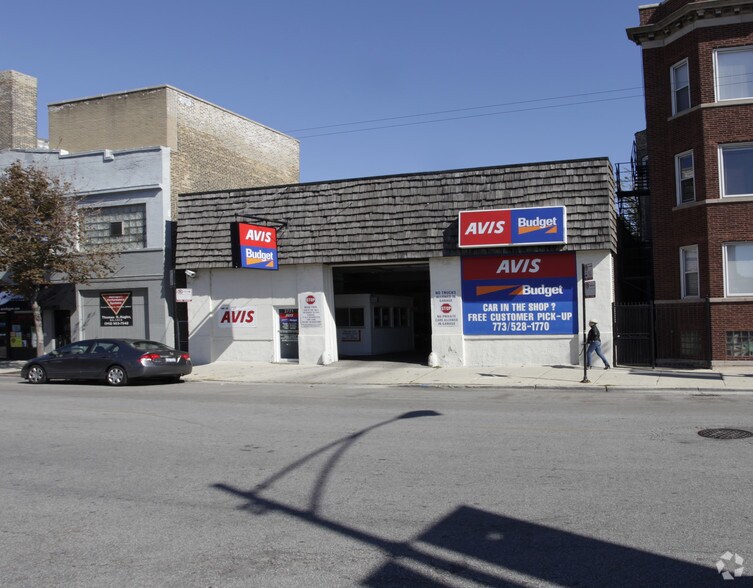 Primary Photo Of 3721 N Broadway, Chicago Storefront For Sale