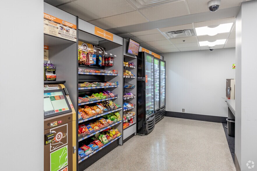 More Photos Of 600 Broadway Blvd, Kansas City Office For Lease