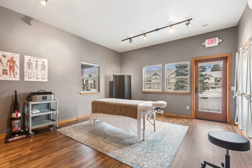 More Photos Of 191 Jewel Basin Ct, Bigfork Office For Sale