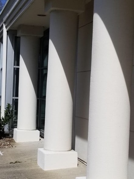 More Photos Of 100 Bosley Ave, Suffolk Bank For Lease