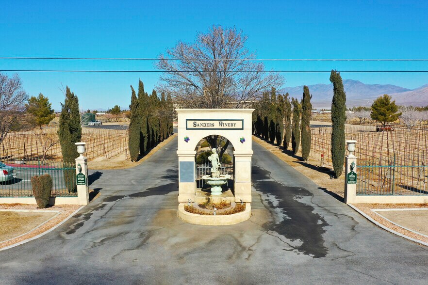 More Photos Of 3780 E Kellogg Rd, Pahrump Winery Vineyard For Sale