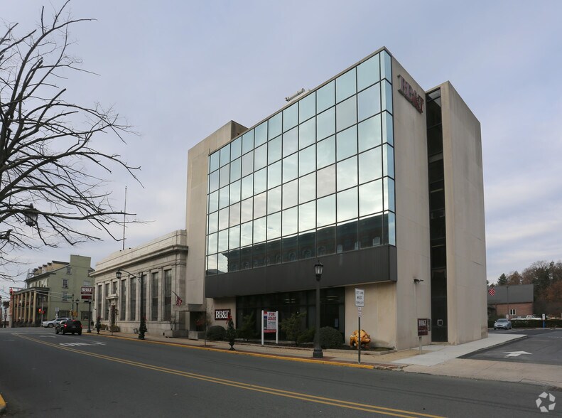 Primary Photo Of 1 Philadelphia Ave, Boyertown Medical For Sale