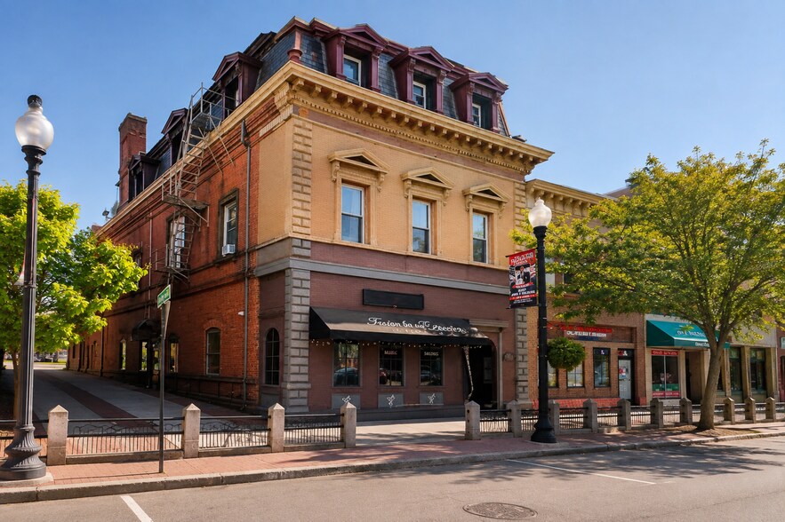 Primary Photo Of 9 Taunton Grn, Taunton Apartments For Sale