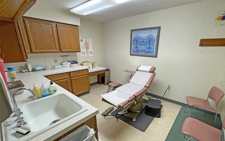 More Photos Of 875-899 S Arlington Ave, Harrisburg Medical For Sale
