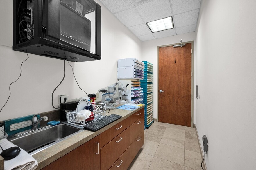 More Photos Of 8404 E Shea Blvd, Scottsdale Medical For Lease