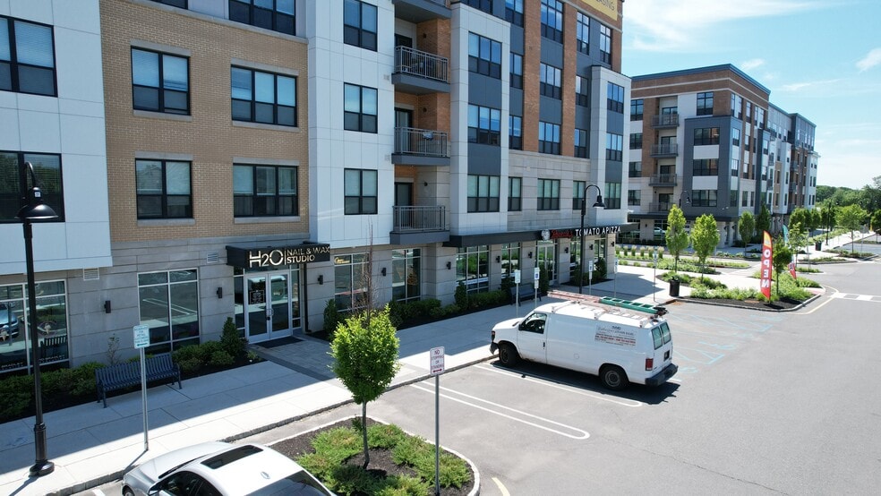 Primary Photo Of 1 Legacy Pl, East Brunswick Apartments For Lease