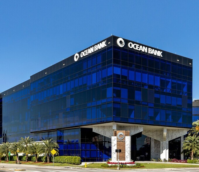 Primary Photo Of 782-784 NW 42nd Ave, Miami Office For Lease