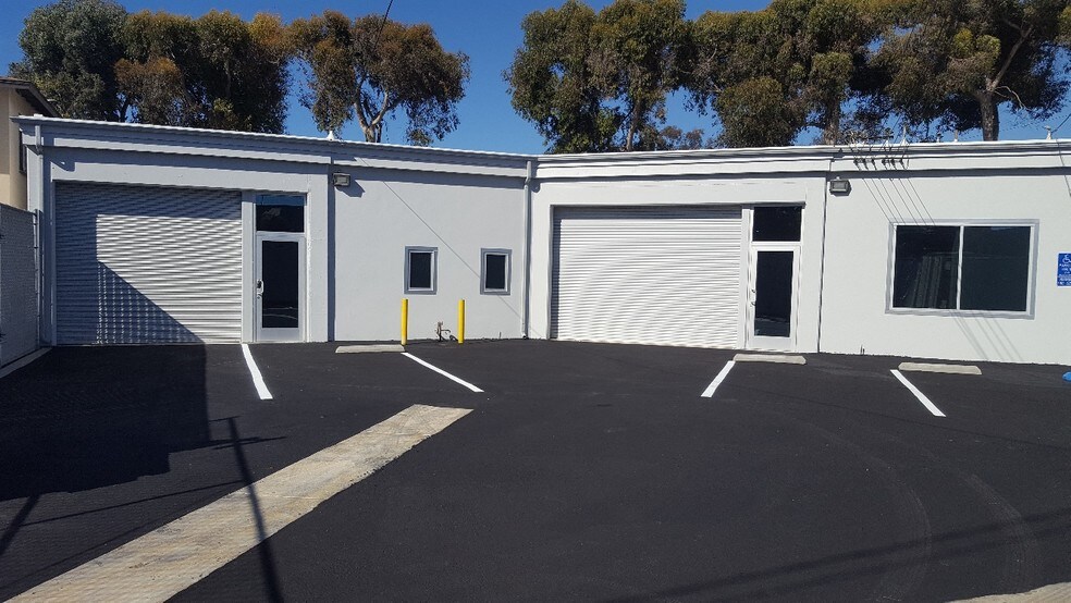 More Photos Of 15706 Condon Ave, Lawndale Warehouse For Lease