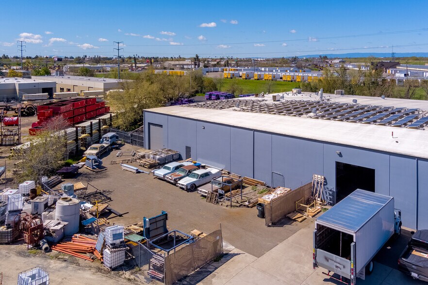 More Photos Of 3959-3971 Commerce Dr, West Sacramento Warehouse For Sale