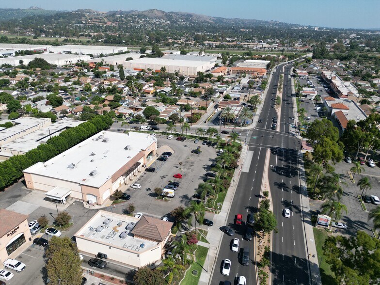More Photos Of 9333 Whittier Blvd, Pico Rivera Unknown For Lease