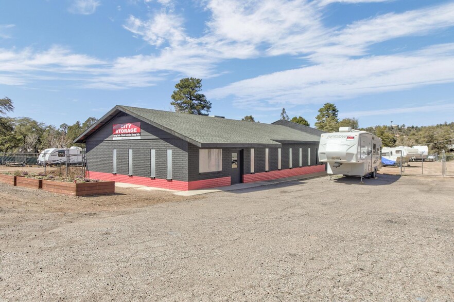 Primary Photo Of 104 W Phoenix St, Payson Industrial For Sale