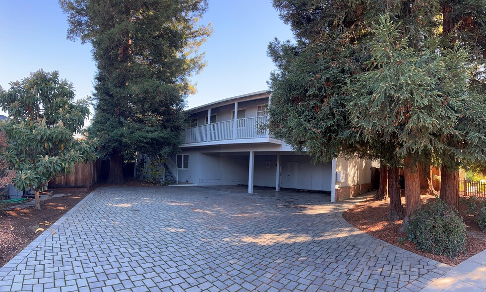 Primary Photo Of 860 Park Dr, Mountain View Apartments For Sale