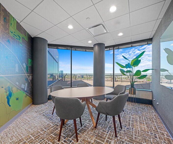 More Photos Of 1750 E Golf Rd, Schaumburg Office For Lease