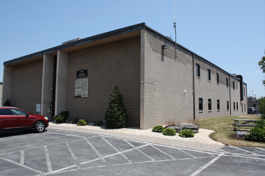 More Photos Of 550 Cleveland Ave, Chambersburg Office For Lease