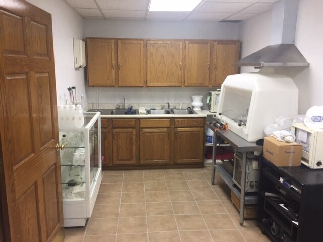 More Photos Of 934 Little Coal River Rd, Alum Creek Office For Lease