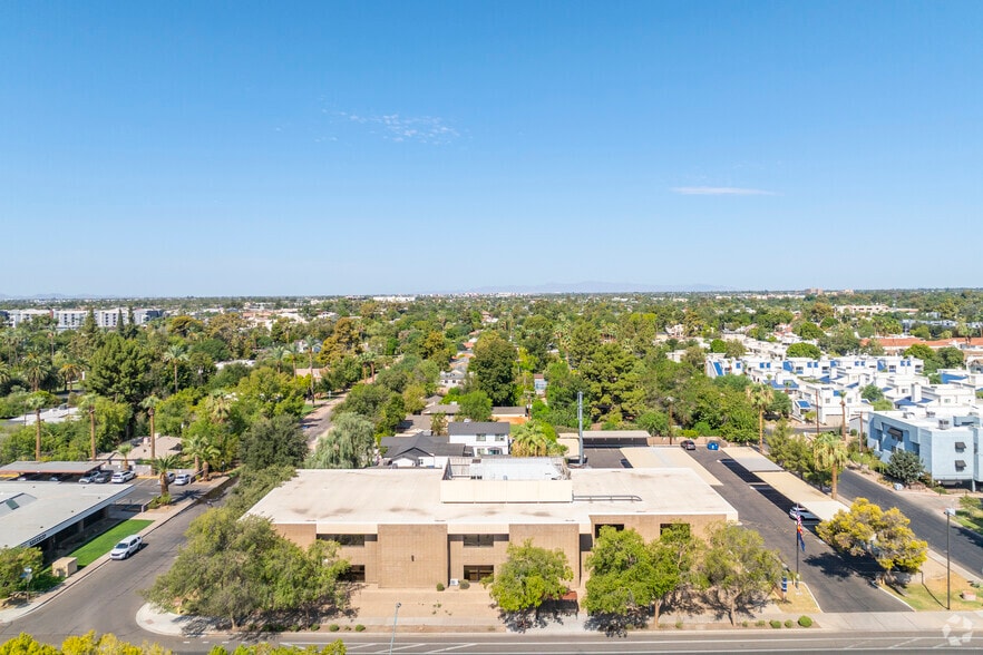 More Photos Of 5300 N Central Ave, Phoenix Office For Sale