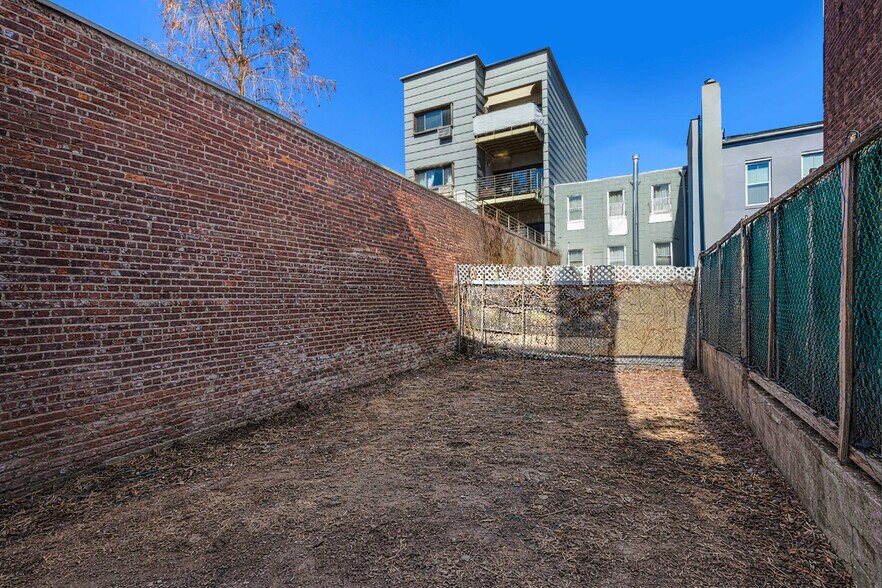 More Photos Of 739 Grand St, Brooklyn Apartments For Sale