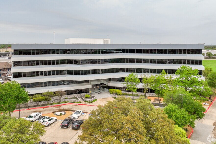 More Photos Of 555 Republic Dr, Plano Office For Lease