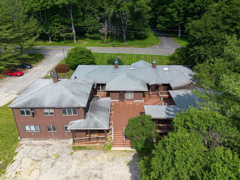 More Photos Of 2049 S Undermountain Rd, Sheffield Schools For Sale