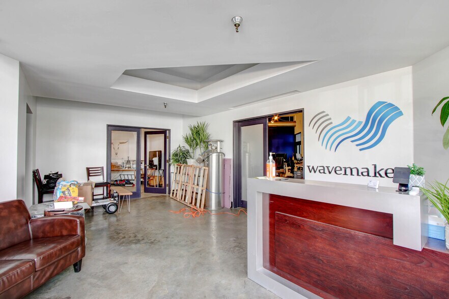 More Photos Of 1438-1444 9th St, Santa Monica Loft Creative Space For Sale